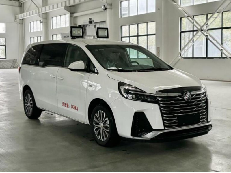 別克GL8指揮車